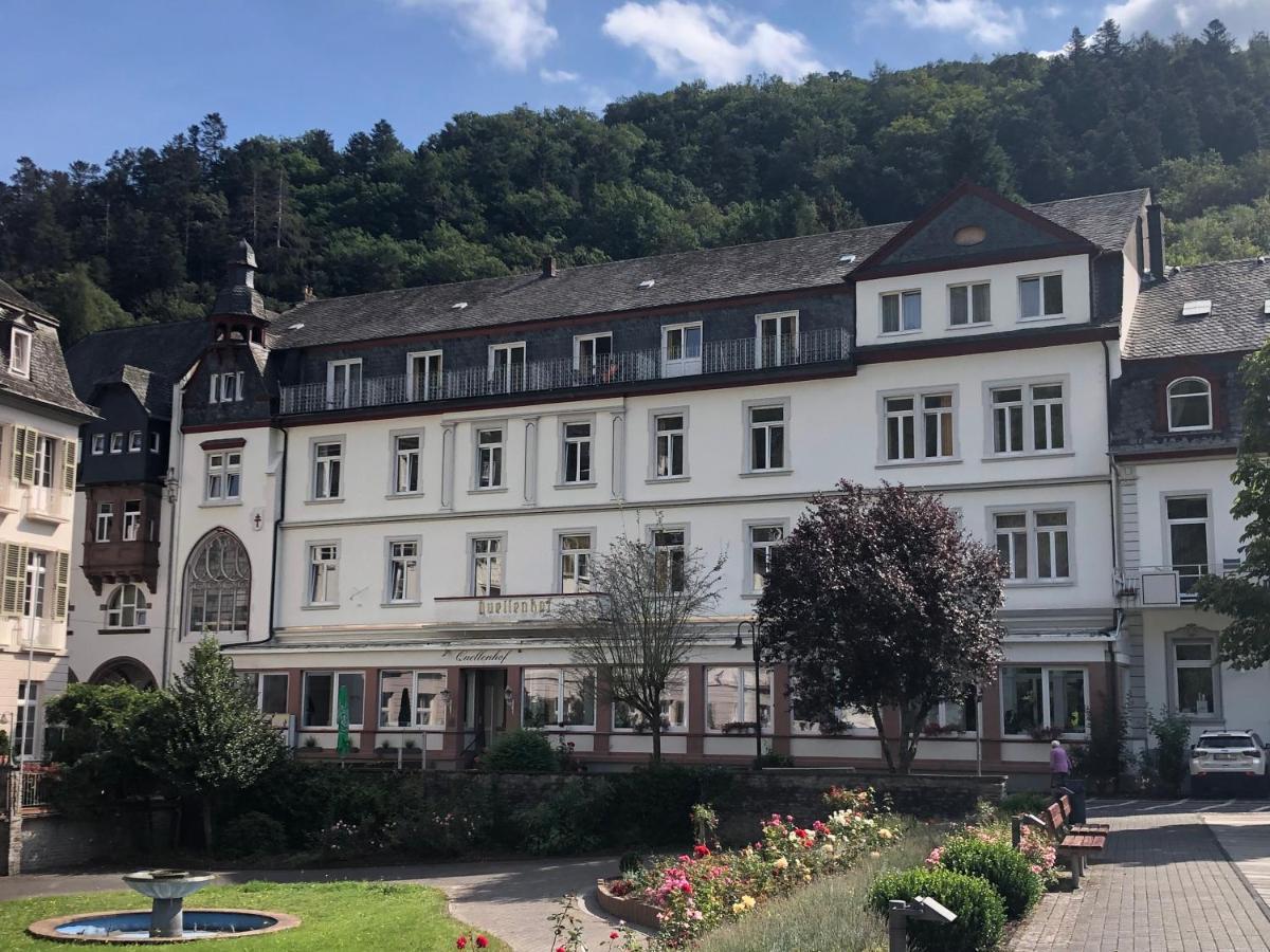 באד ברטריך Kurhotel Quellenhof מראה חיצוני תמונה