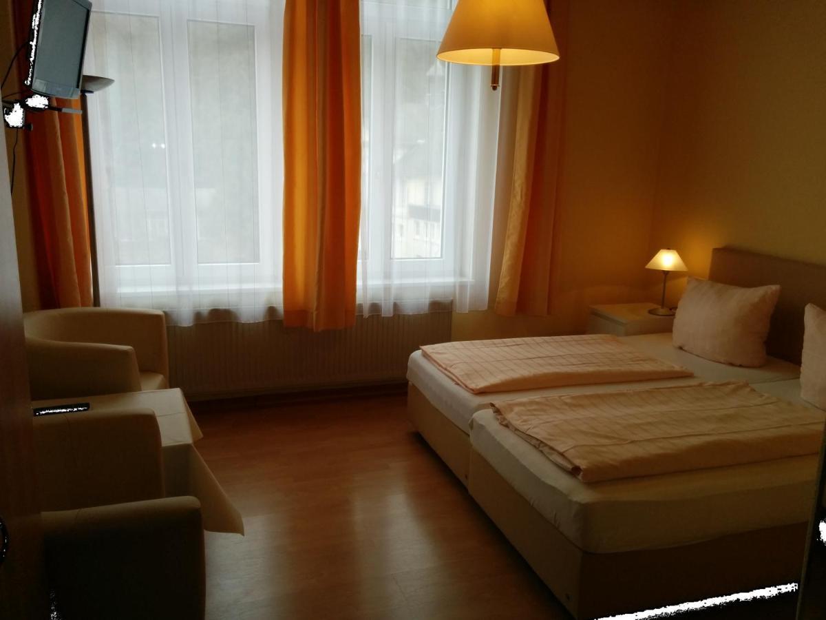 באד ברטריך Kurhotel Quellenhof מראה חיצוני תמונה