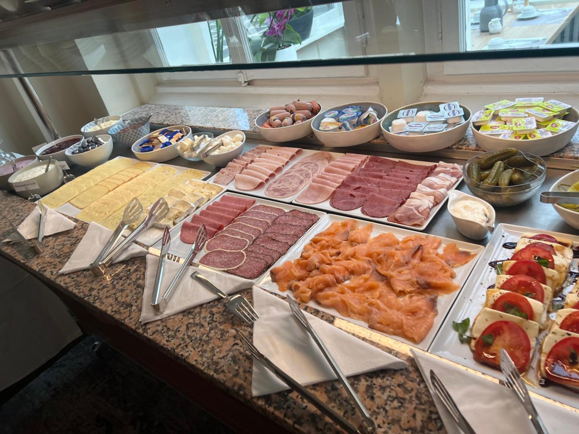 באד ברטריך Kurhotel Quellenhof מראה חיצוני תמונה