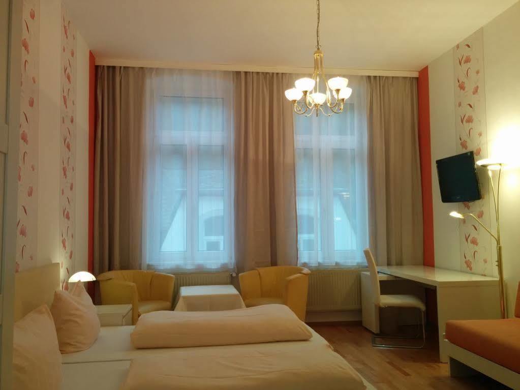 באד ברטריך Kurhotel Quellenhof מראה חיצוני תמונה