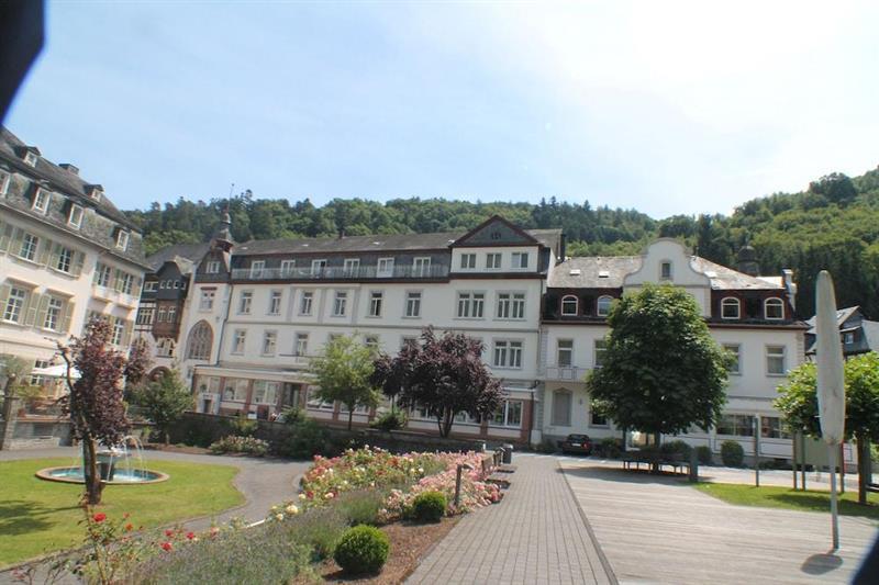 באד ברטריך Kurhotel Quellenhof מראה חיצוני תמונה